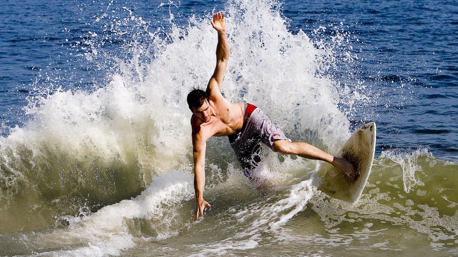 马里特·斯滕伯根冲刺力十足赢得掌声,马滕·斯特克伦博赫