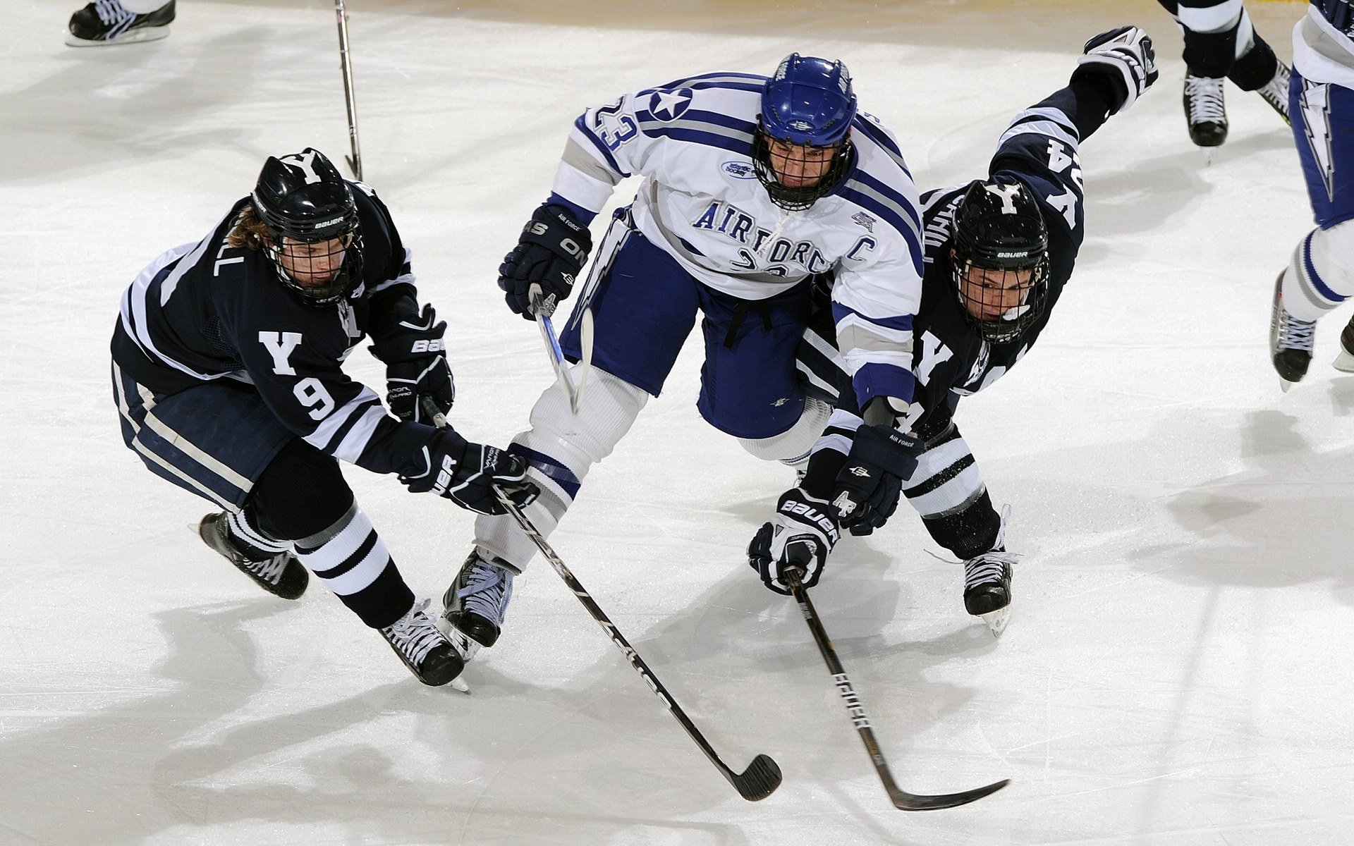 难救主！哈登29+7+8但7失误，快船主场119-120憾负热火，哈登打快船数据